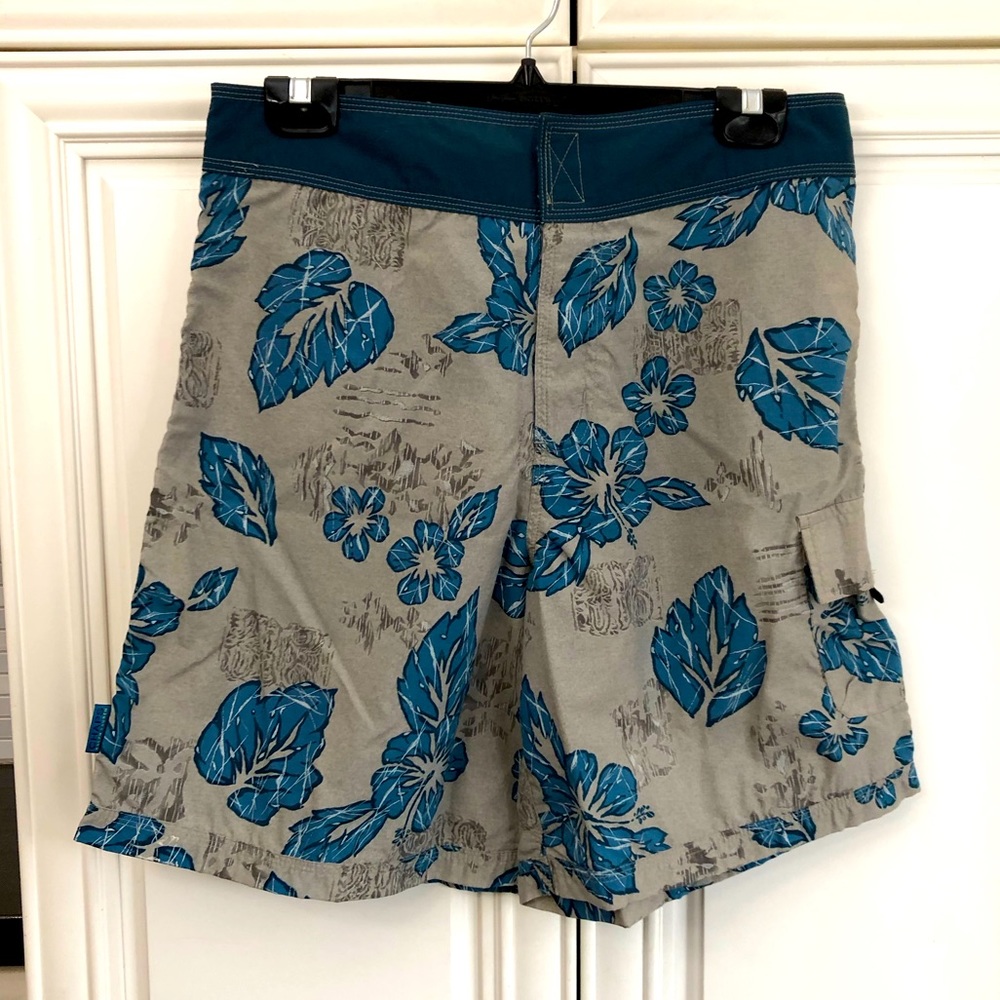 Chaps men’s board shorts